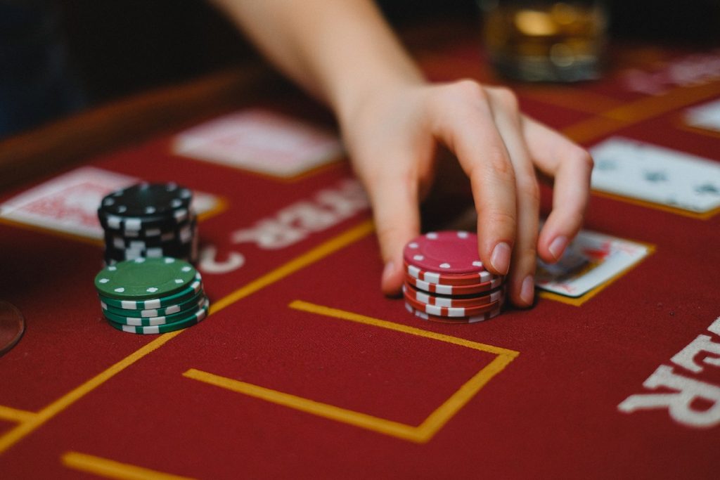 How to Use Analytics to Improve Your Online Casino Game Strategy